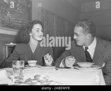 Produzent DAVID O. SELZNICK und seine Frau JENNIFER JONES mit ihrer