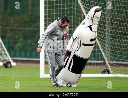 Arsenal manager Unai Emery während des Trainings in London Colney. Stockfoto