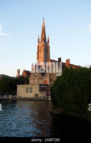 Historischen, mittelalterlichen Stadt Brügge bei Sonnenuntergang, Belgien Stockfoto