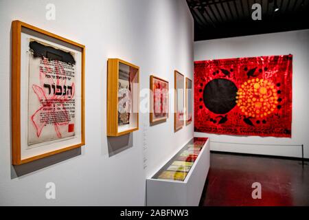 Amsterdam, Niederlande. 27 Nov, 2019. AMSTERDAM, Mitte, 27-11-2019, von 2019 bis April 2020 das Jüdische Historische Museum würdigt Eli Inhalt, einer der wichtigsten zeitgenössischen jüdischen Künstler in den Niederlanden. Die retrospektive Eli Inhalt: So viel ich auf Schönheit verfügt über blickte Highlights aus seinem eigenwilligen Werk aus den letzten vierzig Jahren. Credit: Pro Schüsse/Alamy leben Nachrichten Stockfoto