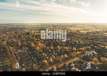 Herbst antenne Panorama-aufnahme von Beverley Stadt und Münster, East Yorkshire, Großbritannien Stockfoto