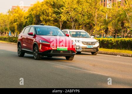 Eine Xpeng G3, aus einem chinesischen EV Anlauf, um in Guangzhou fahren. Stockfoto