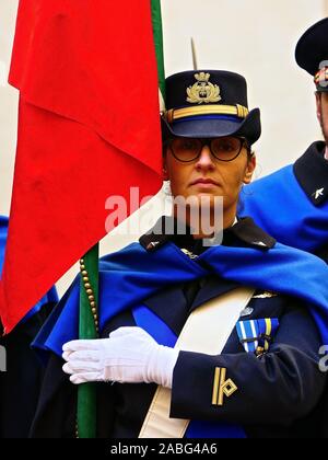 Rom, Italien. 26 Nov, 2019. Der italienische Ministerpräsident Giuseppe Conte grüßt Griechenlands Premierminister Kyriakos Mitsotakis in Rom. (Foto von Mario Rimati/Pacific Press) Quelle: Pacific Press Agency/Alamy leben Nachrichten Stockfoto