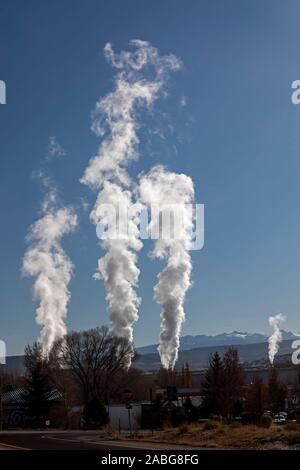 Gips, Kolorado-Rauch aus Gips wallboard Werk des amerikanischen Gips. Stockfoto