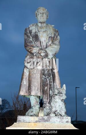 Scott Memorial, die Statue von Robert Falcon Scott, in Portsmouth Historic Dockyard/historischen Werften. UK. Scott und seinen Begleitern im Jahr 1912 (105 Umgekommen) Stockfoto