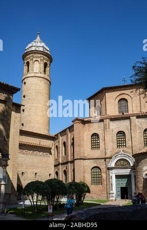 Ravenna, Italien - Sept 11, 2019: berühmte Basilika San Vitale, eines der bedeutendsten Beispiele der frühen christlichen byzantinischen Kunst in Westeuropa, Stockfoto