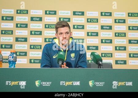 Adelaide, Australien, 28. November 2019. Australien Grille Test Kapitän Tim Paine gibt einen Medien Interview vor der zweiten Domain Tag Nacht mit einem rosa Ball, der am Freitag zwischen Australien und Pakistan an der Adelaide Oval beginnt zu testen. Australien führt 1-0 im 2 Spiel der Serie. Credit: Amer ghazzal/Alamy leben Nachrichten Stockfoto