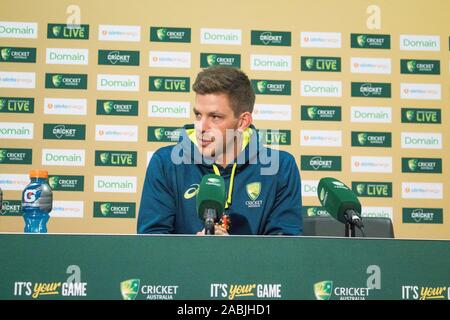 Adelaide, Australien, 28. November 2019. Australien Grille Test Kapitän Tim Paine gibt einen Medien Interview vor der zweiten Domain Tag Nacht mit einem rosa Ball, der am Freitag zwischen Australien und Pakistan an der Adelaide Oval beginnt zu testen. Australien führt 1-0 im 2 Spiel der Serie. Credit: Amer ghazzal/Alamy leben Nachrichten Stockfoto