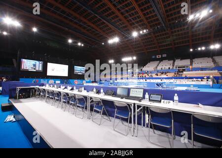 Tokio, Japan. 28 Nov, 2019. Allgemeine Ansicht TRAMPOLIN: 34 Abb. Trampolin Turn-WM Tokio 2019 an Ariake Gymnastik Center in Tokio, Japan. Credit: Sho Tamura/LBA SPORT/Alamy leben Nachrichten Stockfoto