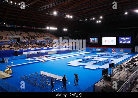 Tokio, Japan. 28 Nov, 2019. Allgemeine Ansicht TRAMPOLIN: 34 Abb. Trampolin Turn-WM Tokio 2019 an Ariake Gymnastik Center in Tokio, Japan. Credit: Sho Tamura/LBA SPORT/Alamy leben Nachrichten Stockfoto