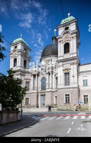 26. Mai 2019, Salzburg, Österreich. Kirche der Heiligen Dreifaltigkeit in Salzburg. Stockfoto