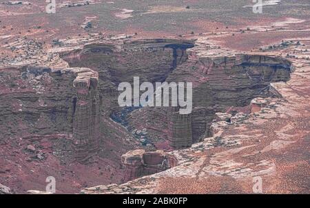 Gran View Point, Canyonlands National Park, Utah, USA. Atemberaubende Schluchten, Tafelberge und Kuppen, die von den Colorado, Grün und Nebenflüssen erodiert Stockfoto