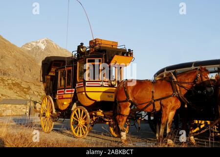 Historische Postkutsche auf dem Julierpass Stockfoto