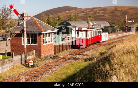 Die Leadhills and Wanlockhead Railway, eine 2 ft-Schmalspurbahn in South Lanarkshire, Schottland, die zwischen Leadhills und Wanlockhead verläuft Stockfoto