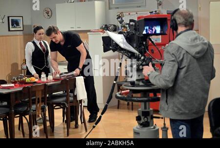 100 Jahre Bavaria Film: im Bild schießen für die daily soap Sturm der Liebe". [Automatisierte Übersetzung] Stockfoto