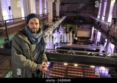 Mark Maurer ist einer der Betreiber der MMA. Der Club befindet sich auf dem Gelände des alten Heizkraftwerk (Katharina von Bora-Stra ße) und ist eines der berühmtesten in der Stadt - Musik, Theater und Ausstellungen kann es erlebt werden. Jetzt aber, der Club ist von der Schließung bedroht - die Stadtwerke wollen Apartments für ihre Mitarbeiter auf der Website zu bauen. [Automatisierte Übersetzung] Stockfoto