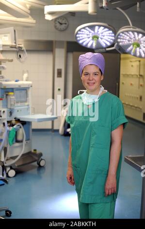 Dr. Sabine Keim, Chefarzt der Klinik für Gynäkologie und Geburtshilfe im Helios Klinikum München West in Pasing, Klinik für Gynäkologie. [Automatisierte Übersetzung] Stockfoto