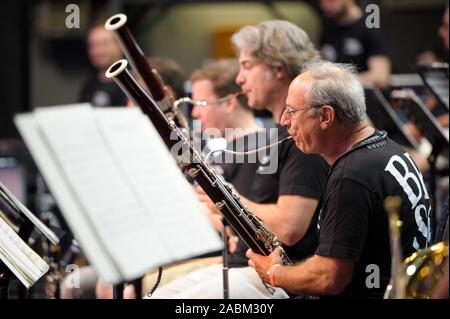 Geöffnet ist der 70. Jahrestag des Symphonieorchesters des Bayerischen Rundfunks in der Werksviertel zu markieren. Orchesterprobe Der BRSO in der Tonhalle. [Automatisierte Übersetzung] Stockfoto