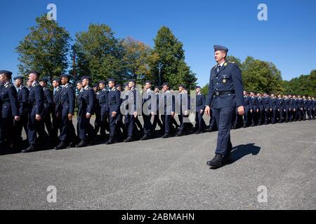 Soldaten an der abschließenden Appell der Officer Training auf dem Flugplatz Fürstenfeldbruck. [Automatisierte Übersetzung] Stockfoto