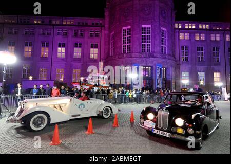 Rollendes Museum - Oldtimer vor dem Deutschen Museum in der Langen Nacht der Museen. [Automatisierte Übersetzung] Stockfoto