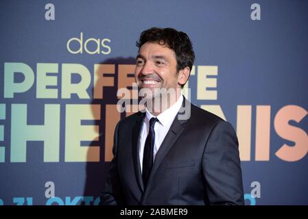 Direktor Bora Dagtekin bei der Premiere des Films "Das perfekte Geheimnis" im Mathäser Kino in München. [Automatisierte Übersetzung] Stockfoto