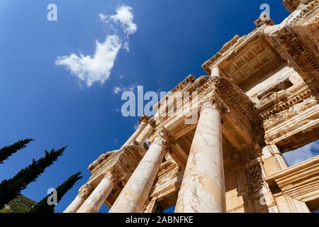 Bibliothek von Celsus, Ruinen des antiken Ephesus, Türkei Stockfoto