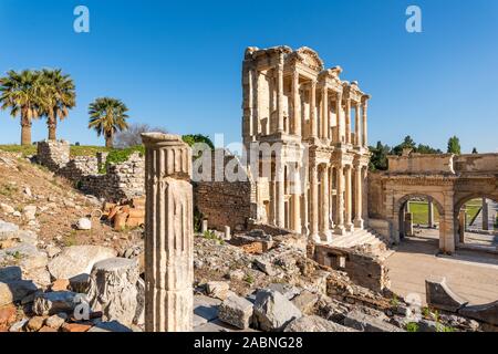 Bibliothek von Celsus, Ruinen des antiken Ephesus, Türkei Stockfoto