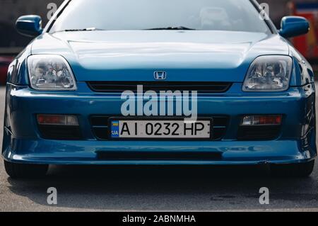 Kiew-28 JULI, 2019: JDM Car Show outdoor. Getunten Japanischen drift Autos Expo im Sommer. modifizierte Honda Prelude BB9 in Nahaufnahme Stockfoto