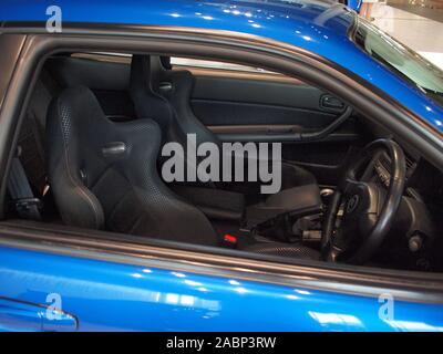 YOKOHAMA, JAPAN - Juli 2nd, 2019: 2000 Nissan Skyline GT-R V-spec II, eines der Autos an der Nissan Global Headquarters Galerie ausgestellt. Stockfoto