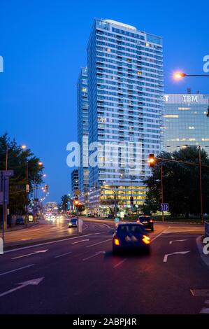 Bratislava, Slowakei. 2019/10/21. "Panorama Stadt mit hohen Gebäuden in Bratislava. Stockfoto