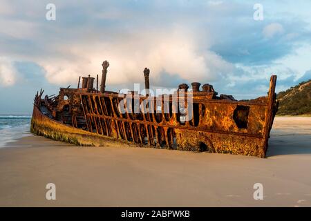 Das Wrack der "aheno' einmal ein Luxus Passagierschiff, das der Trauer im Juni 1935 kam. Das Wrack wurde für die Bombardierung der Praxis während des Zweiten Weltkrieges verwendet Stockfoto