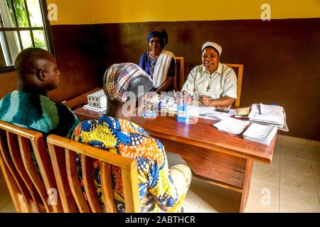 Oase der Liebe, eine katholische Zentrum für geistig Behinderte in Kpalime, Togo. Büro. Stockfoto