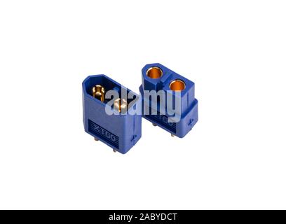 Elektronische Sammlung - Niederspannung High-Power-Connector Industrie-Standard - isoliert XT60 auf weißem Hintergrund Stockfoto