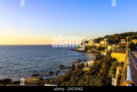 Baia del Quercetano-Castiglioncello: Stadt der Toskana. Italien Stockfoto