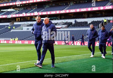 Tottenham Hotspur ist Harry Kane kommt für die Premier League Spiel gegen Tottenham Hotspur Stadium, London. Stockfoto