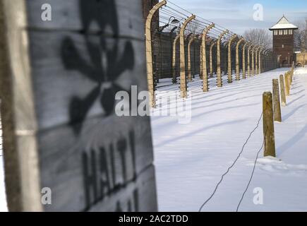 Oswiecim, Polen. 30 Nov, 2019. Ein Blick auf die ehemaligen Nazideutschen Konzentrations- und Vernichtungslager von Auschwitz. In zwei Monaten den 75. Jahrestag der Befreiung von Auschwitz. Die größte deutsche Nazi Konzentrations- und Vernichtungslager KL Auschwitz-Birkenau von der Roten Armee am 27. Januar 1945 befreit. Credit: Damian Klamka/ZUMA Draht/Alamy leben Nachrichten Stockfoto