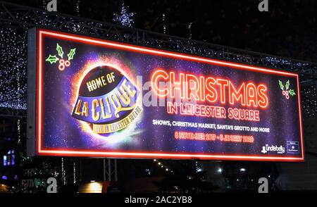 London, Großbritannien. 29 Nov, 2019. Ein neon Schild am Eingang zu den Sehenswürdigkeiten zu Weihnachten im Leicester Square. Von London Reiseziel für Filmpremieren hat in einen Weihnachtsmarkt für die Ferienzeit umgewandelt worden. Credit: Keith Mayhew/SOPA Images/ZUMA Draht/Alamy leben Nachrichten Stockfoto