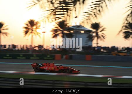 Abu Dhabi, VAE. 30. November 2019, Yas Marina Circuit, Abu Dhabi, Vereinigte Arabische Emirate; Formel 1 Abu Dhabi Grand Prix, qualifizierender Tag; Scuderia Ferrari, Charles Leclerc - Redaktionelle Verwendung Credit: Aktion Plus Sport Bilder/Alamy leben Nachrichten Stockfoto