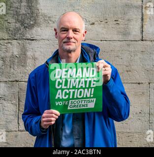 Scottish Green Party fordert Klimawandel allgemeine Maßnahmen der Wahlkampf. Dr. Steve Burgess, schottischen Grünen Stadtrat Stockfoto