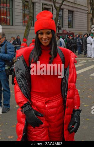 NEW YORK, NY - 28. NOVEMBER: Ciara nimmt an der 93. jährliche Thanksgiving Day Parade von Macy's anzusehen am 28. November 2019 in New York City. Stockfoto