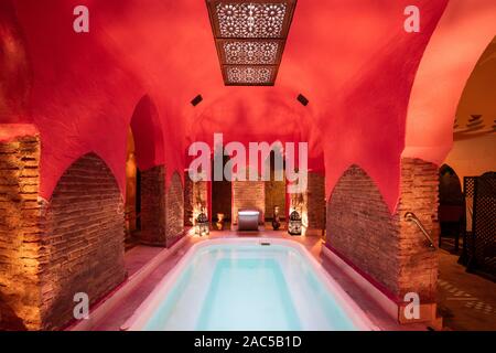 Arabische Bäder Hamam in Granada, Andalusien, Spanien. Stockfoto