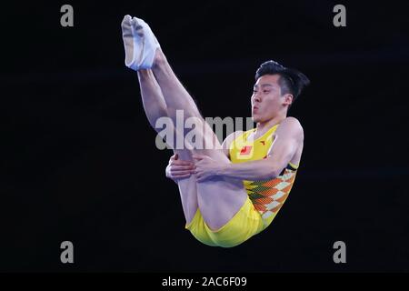 Tokio, Japan. 30 Nov, 2019. DONG Dong (CHN) Trampolin: 34 Abb. Trampolin Turn-WM Tokio 2019 Herren Einzel Trampolin Halbfinale bei Ariake Gymnastik Center in Tokio, Japan. Credit: Sho Tamura/LBA SPORT/Alamy leben Nachrichten Stockfoto