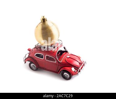 Weihnachten kreative Grußkarte mit Spielzeug retro Auto Volkswagen Käfer Stockfoto