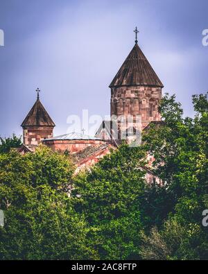 Makaravank ist ein 10. bis 13. Jahrhundert Kirche Komplex in der Nähe des Achajur Dorf der Provinz Tavush, Armenien. Stockfoto