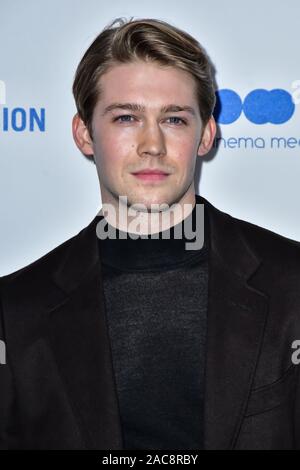 London, Großbritannien. 1. Dez 2019. Joe Alwyn besucht die 22. British Independent Film Awards am Old Billingsgate am Dezember 01, 2019 in London, England. Bild Capital/Alamy leben Nachrichten Stockfoto