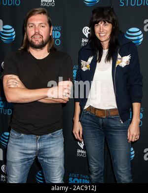 BALA CYNWYD, PA, USA - 18. SEPTEMBER 2019: Englische Alternative Rock Band Band of Skulls besuchen Radio 104.5 Performance Theater. Stockfoto