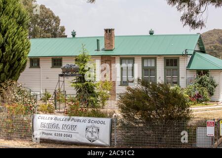 Australischen öffentlichen Grundschule im Dorf von Cullen Bullen, regionale New South Wales, Australien Stockfoto