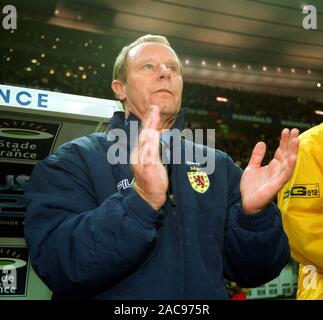 Stade de France St Denis Frankreich, 27.3.2002, Fußball: internationale Freundlich, Frankreich vs Schottland 5:0; Berti Vogts, Schottland National Football Team Manager Stockfoto