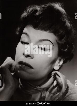 Eva Maria Meineke, deutsche Bühnen- und Filmschauspielerin, Deutschland um 1956. Deutsche Theater und Film Schauspielerin Eva Maria Meineke, Deutschland um 1956. Stockfoto