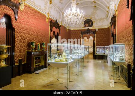 Sankt Petersburg, Russland - 22. November 2019. Innenräume der Fabergé Museum in St. Petersburg, Russland im schuwalow Palast von Sankt-petersburg. Stockfoto